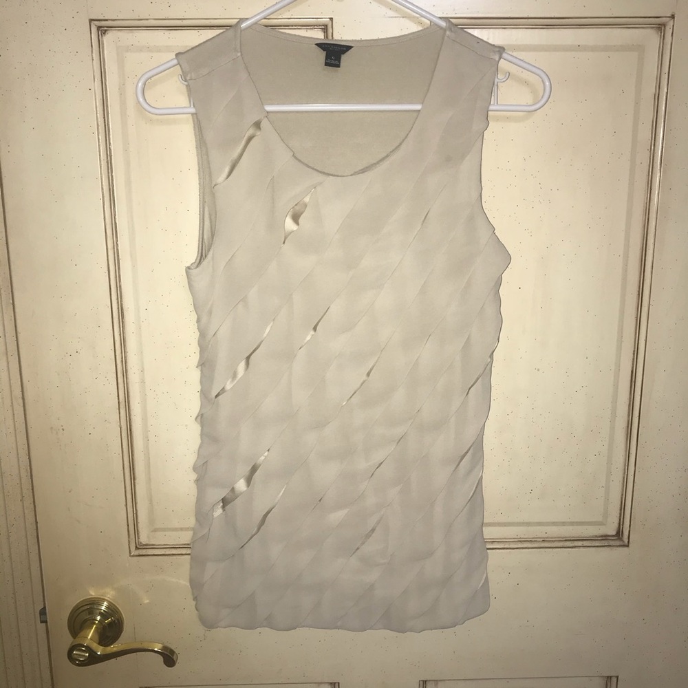 Comfy ruffle blouse